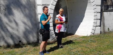 Utrinek z otvoritve poti